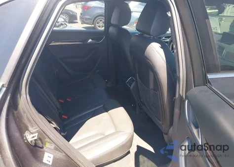 2018 Audi Q3 2.0T Premium/2.0T Sport Premium from USA, damaged, VIN WA1HCCFS9JR015446